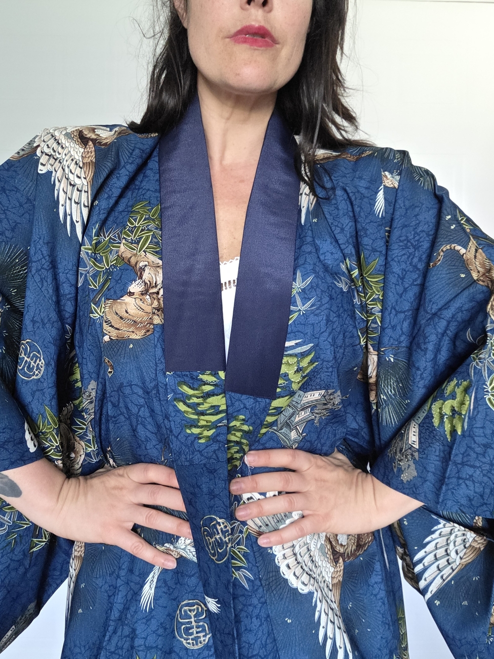 Vintage Japanese Coton Muslin Juban – Tigers, Hawks & Castle Print